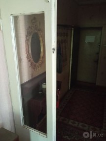 Продаю однакомнатную квартиру на массиве Карасув2
