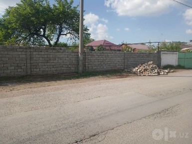 Продам дом старой постройки. 10 соток за 1 сотку прошу 15 000$