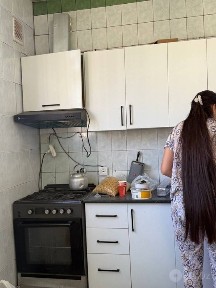 Serigili 3-bekat qizlar bilan sheriklikka