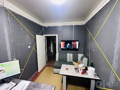 Arendaga beriladi 3 xona ofis
