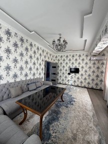 Срочна сдаётся 2 комнатная квартира Шота Руставелли