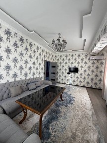 Срочна сдаётся 2 комнатная квартира Шота Руставелли