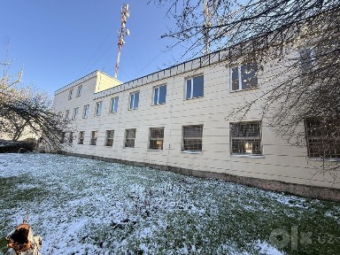 1-линия нежилой под бизнес 1-liniya noturar biznes uchun joy sotiladi