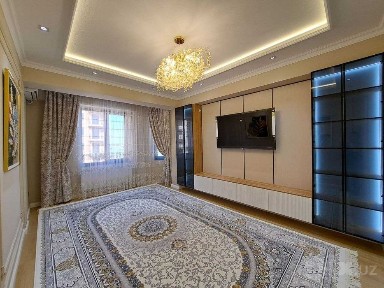 3х комнатная ЛЮКС квартира 83кв/м, без глухих комнат на районе Вокзала
