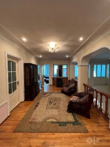 Продается 2 дома на участке 5 соток, ориентир: ул. Ивлиева, 580м²