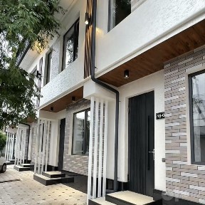 Продам Новый коттеджи готов 3 ур 135 кв. м на Мирабадский район Рисовый