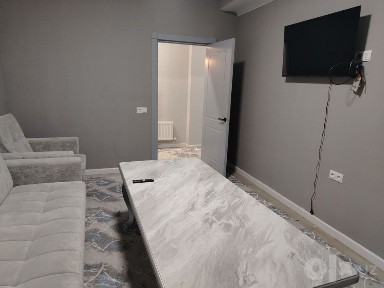 2 xonalik uy ijaraga beriladi. VAI chorraxasi
