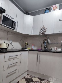 Продается квартира в Чирчике, 8 микрорайон