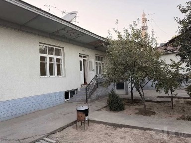 ID:NHА26008 Учтепа туман, Бедапояда 4 хонали ховли ижарага берилади.