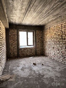 2 xonali 87 kvm karobka holatdagi uy sotiladi