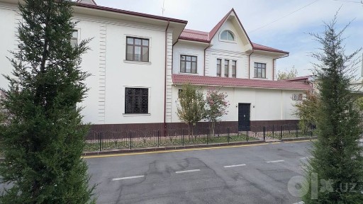 Продается Дом 14 соток ремонт Центр Луначарского Садаф
