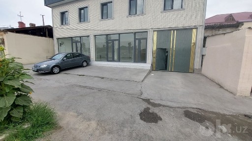 Магазин ижарага берилади 140м2 ремонт яхши.