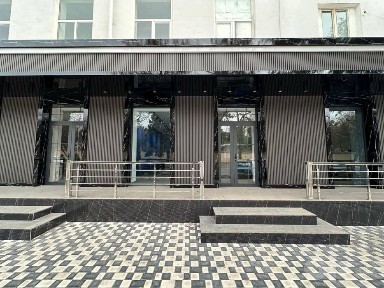 Сдается в аренду помещение вдоль дороги 90м2 - парк Ашхабад | Яшнабад