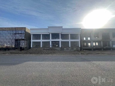 Қурилиши тугалланмаган тиббий хизмат кўрсатиш биноси