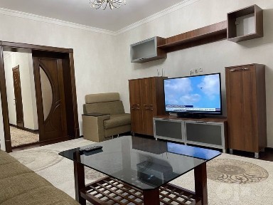 Аренда Цум 110 школа 3 ком 2 этаж 4 этажка все ест фото реално