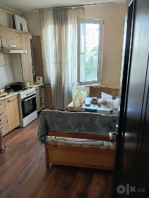 Сдаётся комната на подселение.