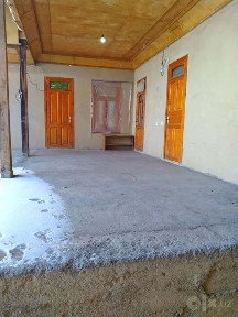 Shohimardonda zudlik bilan hovli uy sotiladi