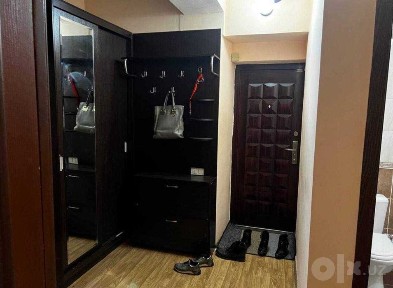 На Ц4 продается 4в3/4/4. Кирпичный, 90 м2
