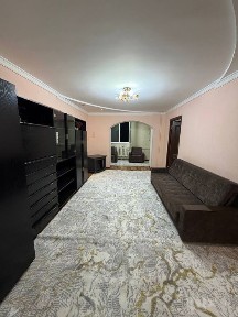 Продам чиланзар 9. Двух комнатная. Балкон 2x6