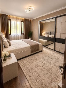 Продается 4 комн квартира, 3 эт, все раздельно, Чиланзар 18, Парламент