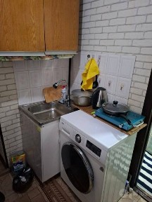 Срочно Продаю Квартиру на Рисовым, в Яшнабаде