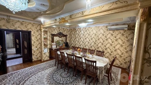 Продается 4х-комн квартира. 4/2/5 на Сергели-1