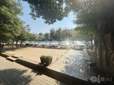 Метро максим Горький / 1 линия 100м2, нежилое срочно