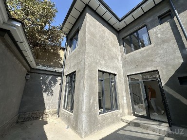 Коттедж сотилади 1.06 сотихли Учтепа Урикзор Куксарой махалласи