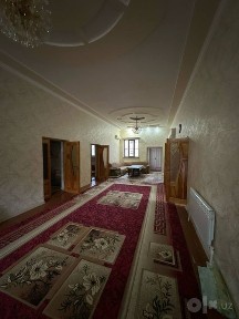 Xorazm hovli 4.5 sotih. Qurilish maydoni 250 kv