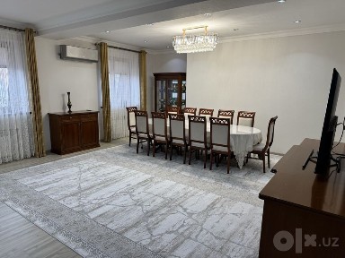 Шахристон метро олдида квартира сотилади. Амир Темур кочаси