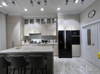 ЖК NRG Mirzo Ulugbek 5 ком, 135 м2+45 м2 терраса. Ор-р: Максим Горький
