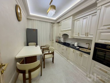 ЖК Poytaxt Gavhari 3 ком, 100 м2. Ор-р: улица Абдулла Кодыри.