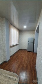 Чиланзар 5 квартал 2/2/4 Кирпичный дом, балкон 2*6 метро Хамза