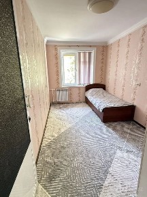 Продаётся 3х ком квартира Согдиана вдол дороги 62000у.е. вдол дороги