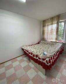 Продам трехкомнатную квартиру Академ Городок, рядом с метро