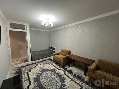 Сдается 1 комнатная квартира Для семейных С обстановкой