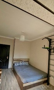 Yunusobod 6-kvartal 2/2/4 sotiladi. Yevroremont. Jihozlangan. Ipoteka