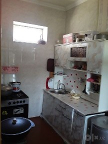 Продается 4 комнатный ДОМ в Ахангаране