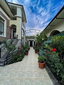 Zudlikbilan SOTILADI Dacha Humsonda joylashgan