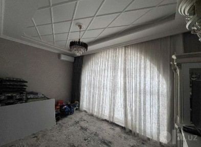 Продаётся на Паркентском новостройка 4ком