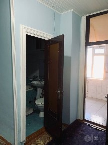 Vakzal tarafdan 3xonalik oilaga budjetniy kvartira arendaga chiqdi.