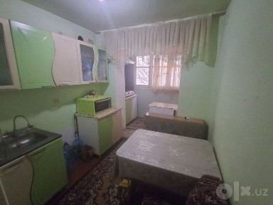 Арендага 2 хона 4 этаж Азиз бозор олдида жойлашган. Агентство