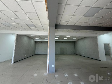 Аренда офис или под Showroom от 300 до 600 кв м Корасарой