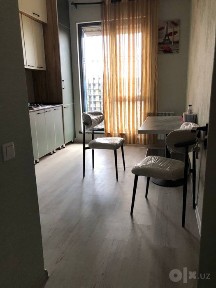 Слаю 3 х комнатную квартиру на Узбуме