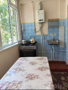 Арендага Оилага 2 хона 4 этаж Азиз бозор олдида жойлашган. Агентство