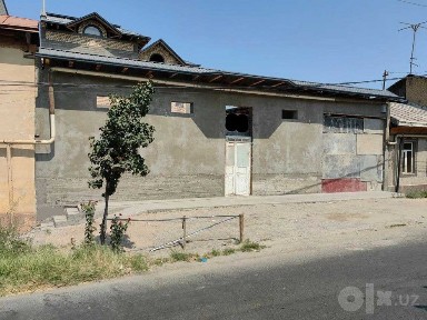 Yakkasaroyda uy sotiladi 4.8 sotix