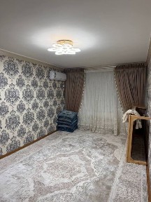 Uchtepa 26 kvartlda 3/4/5 g'ishtli domda uy sotiladi o'zimzdiki srochn
