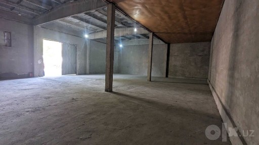 Аренда Склад 250 м² Куйлюк 1, вдоль бетонки, рядом метро. Без комиссии