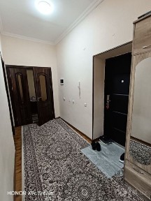 Продается 2х комнатная квартира. Янгихает район