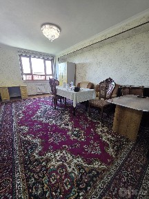 Срочно продаётся квартира Чилонзор 20 2-комнота 60 м2